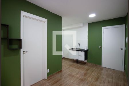 Sala de apartamento para alugar com 2 quartos, 46m² em Guaianazes, São Paulo