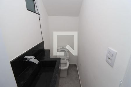 Lavabo de casa para alugar com 3 quartos, 135m² em Vila Mafra, São Paulo