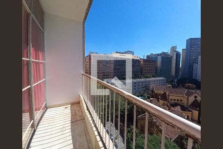 Apartamento à venda com 3 quartos, 80m² em Centro, Belo Horizonte