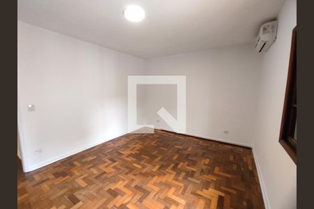 Quarto 1 de casa para alugar com 2 quartos, 99m² em Bom Retiro, São Paulo