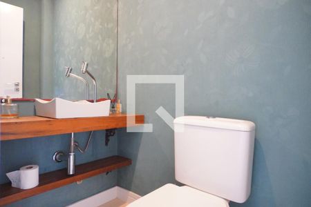 Lavabo de apartamento para alugar com 4 quartos, 115m² em Lagoa Pequena, Florianópolis