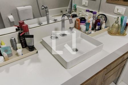 Apartamento à venda com 202m², 4 quartos e 3 vagas Apartamento à venda com 202m², 4 quartos e 3 vagasQuarto 4 - Suíte