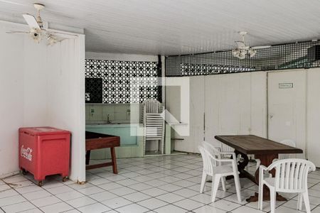 Apartamento à venda com 202m², 4 quartos e 3 vagas Apartamento à venda com 202m², 4 quartos e 3 vagasÁrea comum - Salão de festas