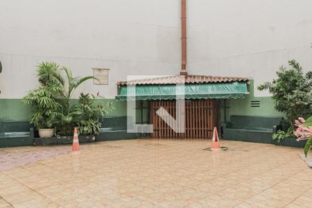 Apartamento à venda com 202m², 4 quartos e 3 vagas Apartamento à venda com 202m², 4 quartos e 3 vagasÁrea comum - Playground