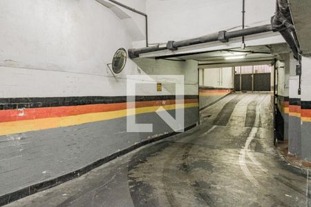 Apartamento à venda com 202m², 4 quartos e 3 vagas Apartamento à venda com 202m², 4 quartos e 3 vagasGaragem