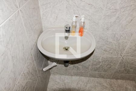 Apartamento à venda com 202m², 4 quartos e 3 vagas Apartamento à venda com 202m², 4 quartos e 3 vagasBanheiro de serviço