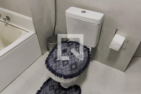 Apartamento à venda com 202m², 4 quartos e 3 vagas Apartamento à venda com 202m², 4 quartos e 3 vagasQuarto 4 - Suíte