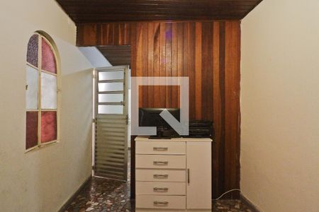 Quarto de casa para alugar com 1 quarto, 40m² em Vila Penteado, São Paulo