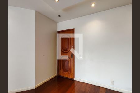 Entrada de apartamento à venda com 2 quartos, 120m² em Vila Isabel, Rio de Janeiro
