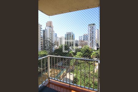 Varanda  de apartamento à venda com 1 quarto, 55m² em Vila Olímpia, São Paulo