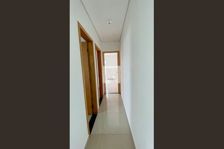 Corredor de apartamento à venda com 2 quartos, 110m² em Parque Oratorio, Santo André