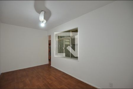 Sala de apartamento para alugar com 2 quartos, 60m² em Irajá, Rio de Janeiro