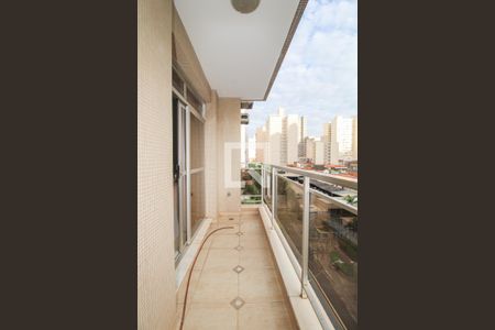 Varanda da Sala de apartamento à venda com 3 quartos, 140m² em Centro, Campinas