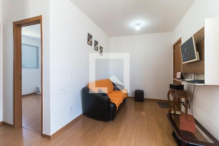 Sala de apartamento para alugar com 2 quartos, 49m² em Vila Perracini, Poá