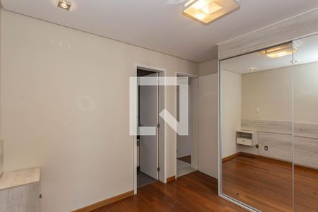 Quarto de apartamento à venda com 2 quartos, 69m² em Vila das Mercês, São Paulo