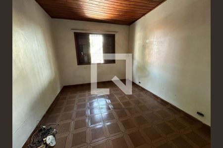 Casa à venda com 2 quartos, 148m² em Bangú, Santo André