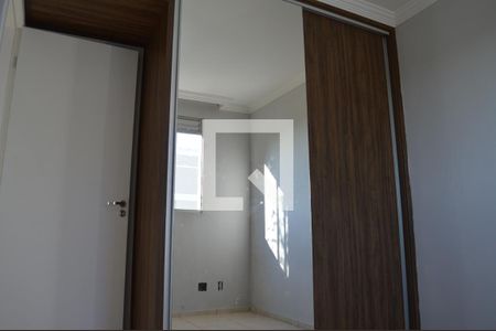 Quarto 1 de apartamento à venda com 2 quartos, 45m² em Sapucaia Ii, Contagem