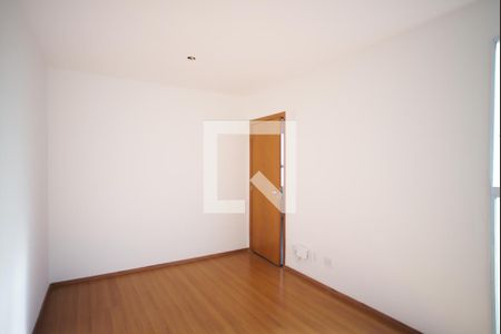 Sala de apartamento para alugar com 2 quartos, 42m² em Juliana, Belo Horizonte