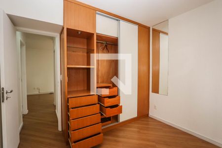 Suíte de apartamento para alugar com 2 quartos, 52m² em Vila Suzana, São Paulo