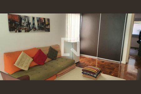 Casa à venda com 4 quartos, 350m² em Santo Amaro, São Paulo