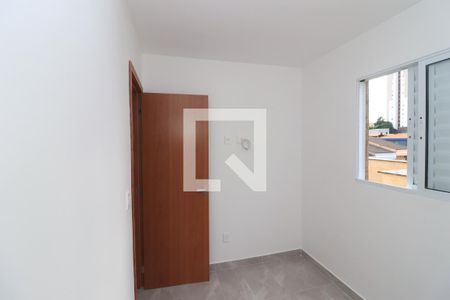 Quarto 2 de apartamento para alugar com 2 quartos, 40m² em Vila Centenário, São Paulo