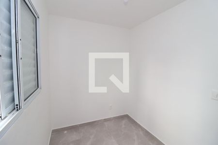 Quarto 2 de apartamento para alugar com 2 quartos, 40m² em Vila Centenário, São Paulo