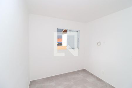 Quarto 1 de apartamento para alugar com 2 quartos, 40m² em Vila Centenário, São Paulo