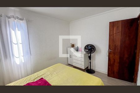 Quarto 1 de apartamento para alugar com 2 quartos, 53m² em Vila Sacadura Cabral, Santo André