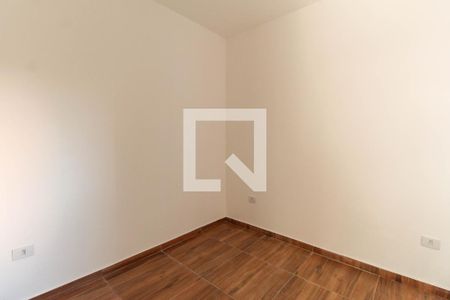 Quarto 1 de apartamento para alugar com 2 quartos, 35m² em Itaquera, São Paulo