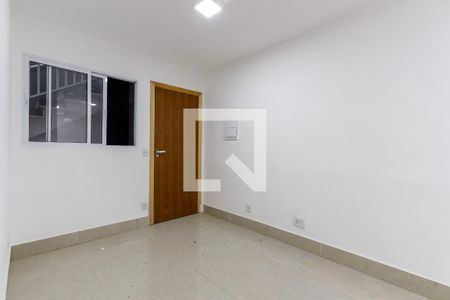 Apartamento para alugar com 40m², 2 quartos e sem vagaSala