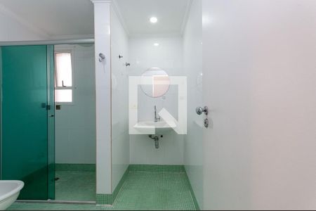 Banheiro de apartamento para alugar com 2 quartos, 120m² em Perdizes, São Paulo