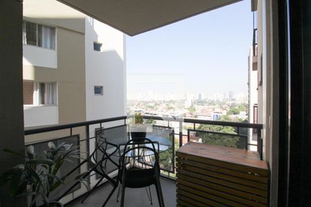 Varanda  de apartamento à venda com 2 quartos, 82m² em Itaim Bibi, São Paulo