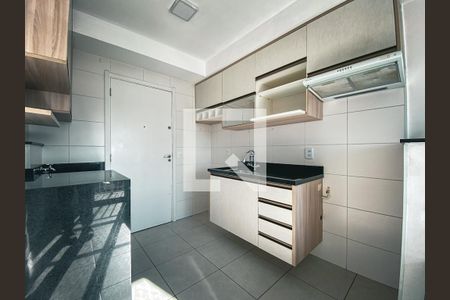 Cozinha de apartamento para alugar com 1 quarto, 28m² em Ferreira, São Paulo