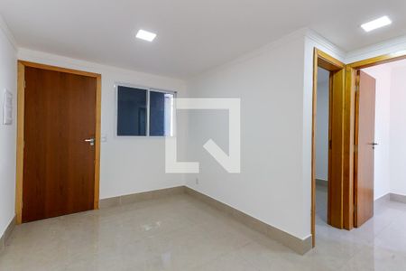 Apartamento para alugar com 40m², 2 quartos e 1 vagaSala