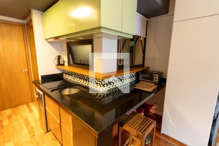 Cozinha de kitnet/studio à venda com 1 quarto, 45m² em Centro Histórico, Porto Alegre