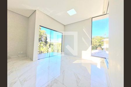 Sala de casa à venda com 4 quartos, 230m² em Várzea, Lagoa Santa