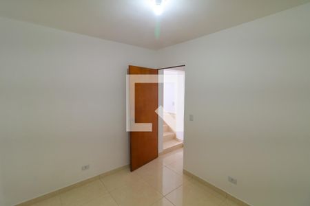 Quarto 2 de casa para alugar com 2 quartos, 60m² em Cohab Padre Manoel da Nobrega, São Paulo