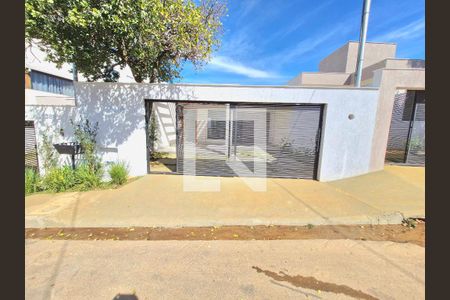 Casa à venda com 4 quartos, 177m² em Várzea, Lagoa Santa