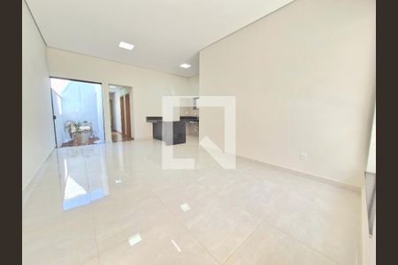 Casa à venda com 4 quartos, 177m² em Várzea, Lagoa Santa