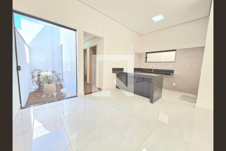 Casa à venda com 4 quartos, 95m² em Várzea, Lagoa Santa