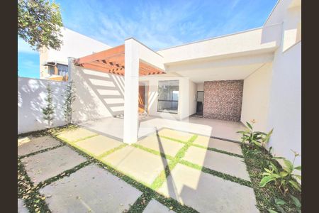 Casa à venda com 4 quartos, 95m² em Várzea, Lagoa Santa