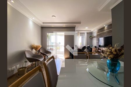 Sala de apartamento à venda com 2 quartos, 72m² em Cidade São Francisco, São Paulo