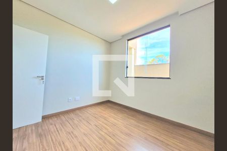 Quarto 2 de casa à venda com 3 quartos, 95m² em Várzea, Lagoa Santa