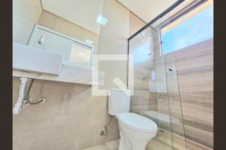 Banheiro suíte de casa à venda com 3 quartos, 95m² em Várzea, Lagoa Santa