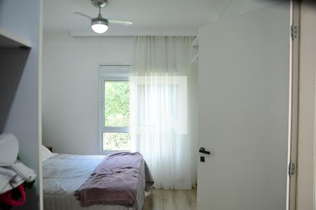 Suíte de apartamento para alugar com 3 quartos, 98m² em Chácara Pavoeiro, Cotia