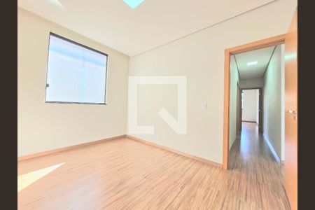 Quarto 1 de casa à venda com 4 quartos, 95m² em Várzea, Lagoa Santa