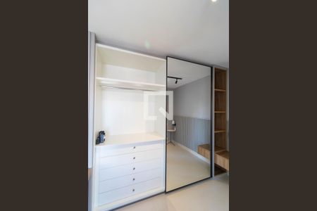 Quarto - Armário de kitnet/studio para alugar com 1 quarto, 39m² em Vila Itapura, Campinas