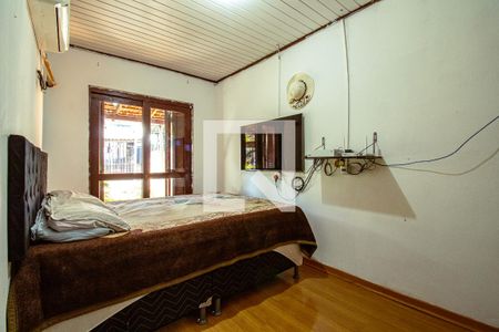 Sala de casa à venda com 3 quartos, 69m² em Jardim Carvalho, Porto Alegre