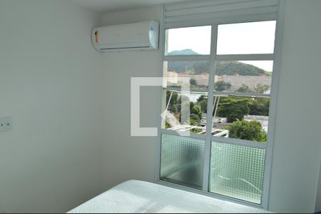 Quarto de apartamento à venda com 1 quarto, 44m² em Taquara, Rio de Janeiro