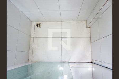 Banheiro - Box de casa para alugar com 1 quarto, 27m² em Parque Sao Luis, São Paulo